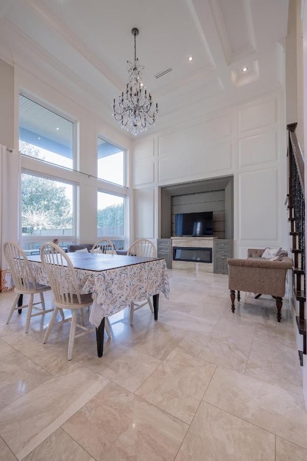 Luxurious Private Rooms In ריצ'מונד מראה חיצוני תמונה